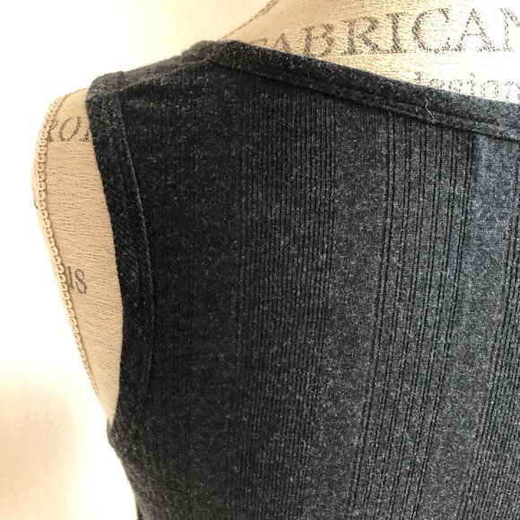 AUTHENTIC Vera Wang Embellished Tank Top: Size S - Picture 12 of 14